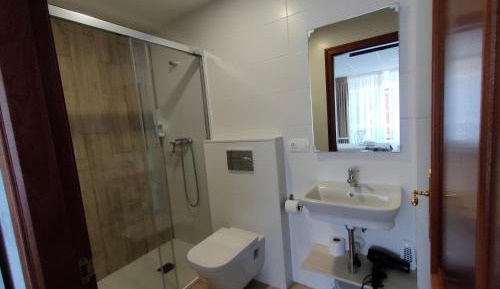 Quadruple Room with Shower