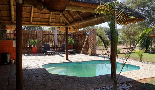 Bungalow with Garden View