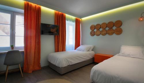 Deluxe Double or Twin Room