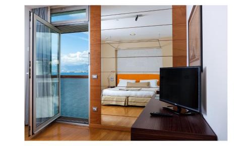 Standard Double or Twin Room with Sea View