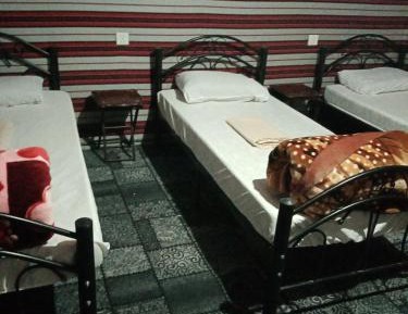 Deluxe Room (2 Adults + 1 Child)