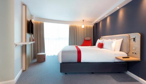 Standard Room with Free Hot Breakfast