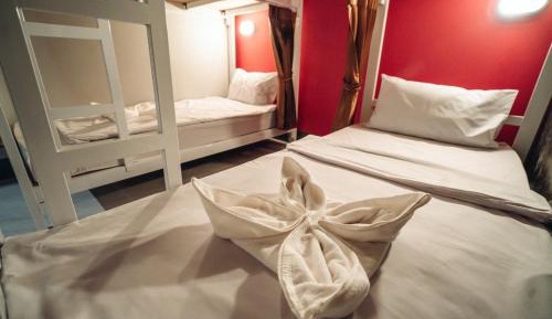 Bed in 4-Bed Mixed Dormitory Room