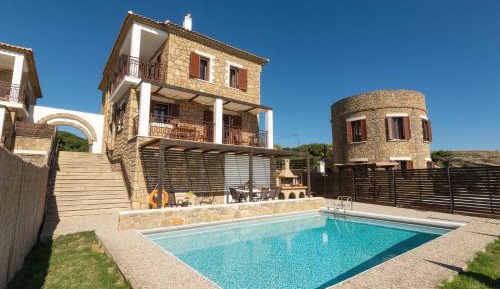 Avra - Deluxe Seaside Three bedroom Villa with Private Pool and Sea View