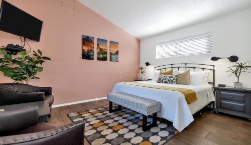 One-Bedroom Cottage - Temple of Siniwava Cottage