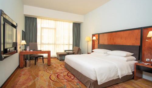 Superior Twin Room, complimentary shuttle to DXB Airport Terminal 1 & 3