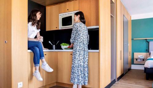 Studio (3 Adults)