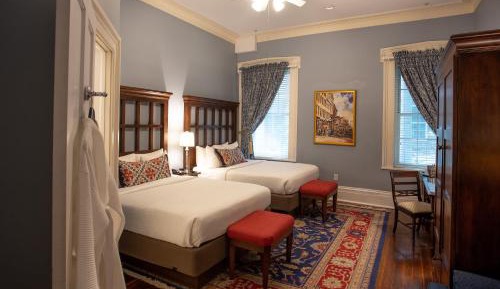 Superior Queen Room with Two Queen Beds