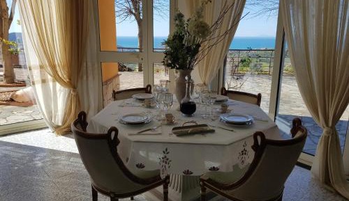 Triple Room with Garden View