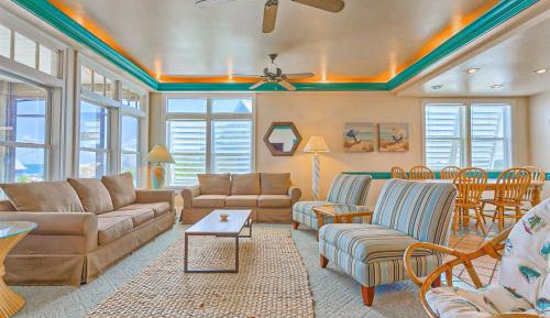 Five Bedroom Holiday Home