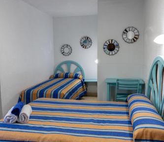 Basic Triple Room