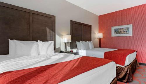Queen Room with Two Queen Beds - Non-Smoking
