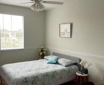 Double Room with Shared Bathroom