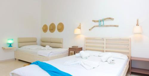 Studio (2-3 Adults)