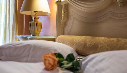 Suite with Garden View