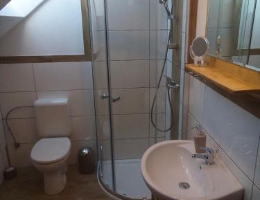 Three-Bedroom Apartment with Balcony