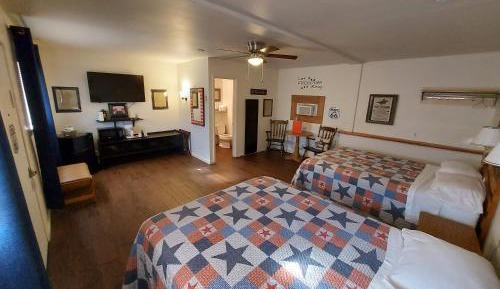 Classic Quadruple Room