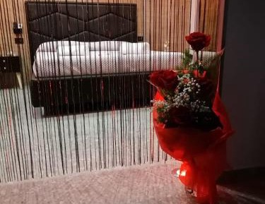 Queen Room with Spa Bath