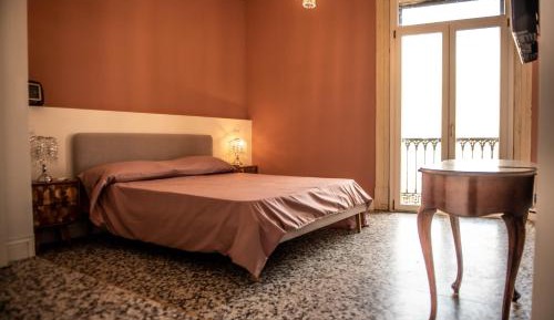 Deluxe Double Room with Sea View