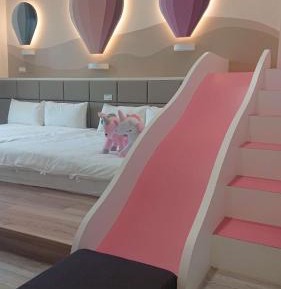 Quadruple Room with Bath (Building B) 