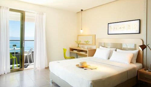 Family Room with Sea View