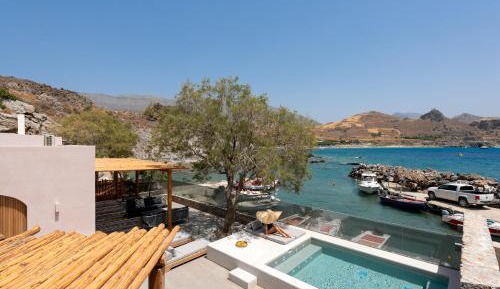 Villa - Beach Front