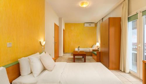 Basic Triple Room