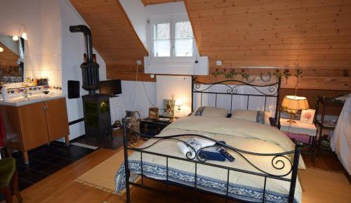 Double Room with Shared Bathroom