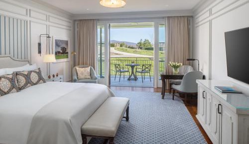 King Room with Balcony