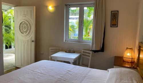 Queen Room with Patio View 