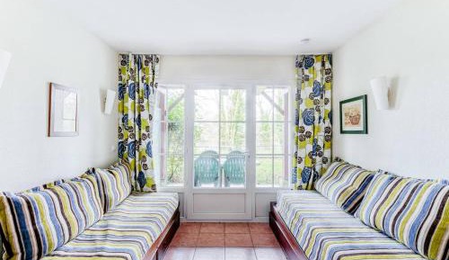 Comfort One-Bedroom Apartment (5 People)
