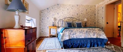 Queen Suite