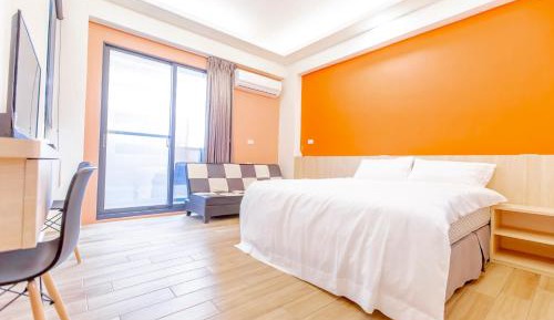 Double Room with Balcony (2 Adults + 1 Child)