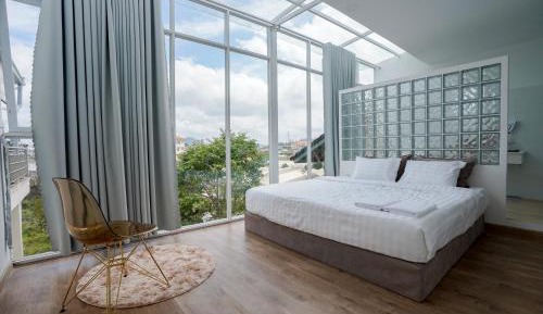 Deluxe Double Room with Bath