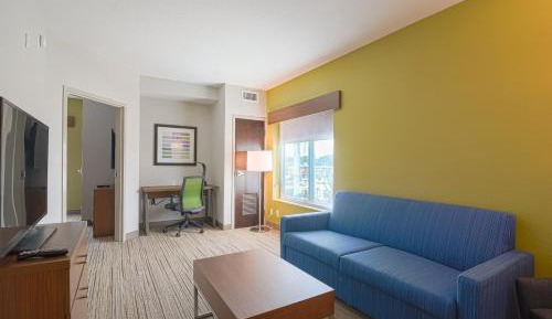 King Room with Two King Beds - Non-Smoking