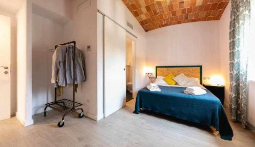 Deluxe Double Room with Shower