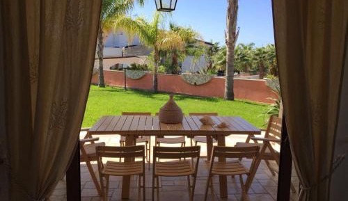 Apartment with Sea View - Ground Floor 