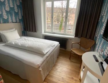 Superior Single Room
