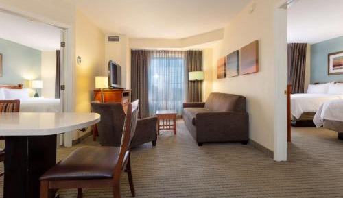 Two Bedroom Queen Suite with Three Queens