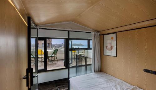Double Tall Sea View Balcony Pod