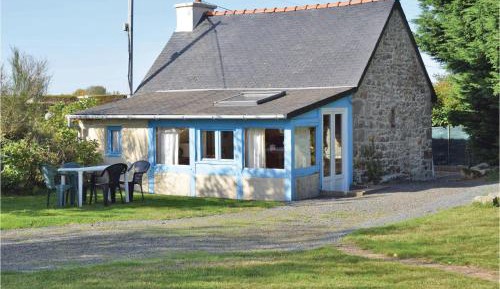 One-Bedroom Holiday Home
