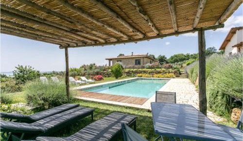 Five-Bedroom Holiday Home