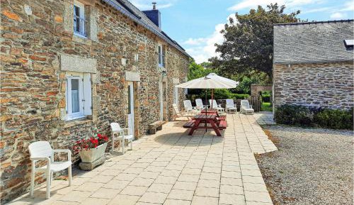 Four-Bedroom Holiday Home