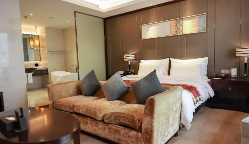 Executive Queen Room