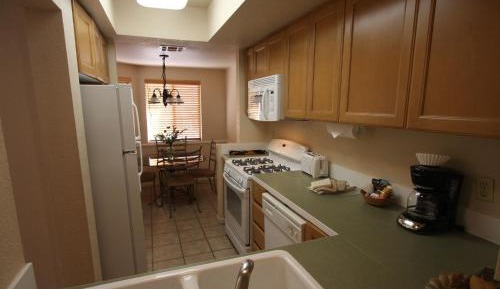 Two-Bedroom Apartment (6 Adults)