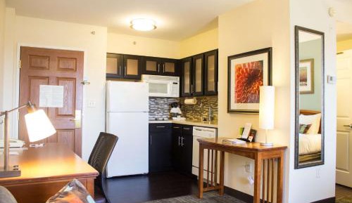 Queen Studio Suite