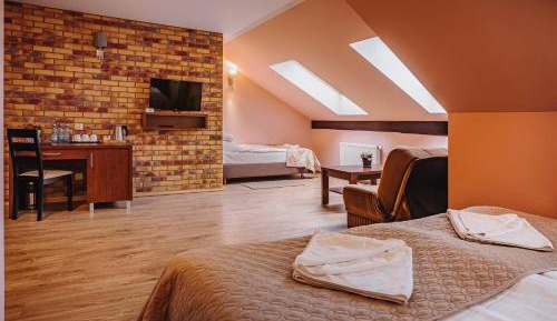 Deluxe Triple Room