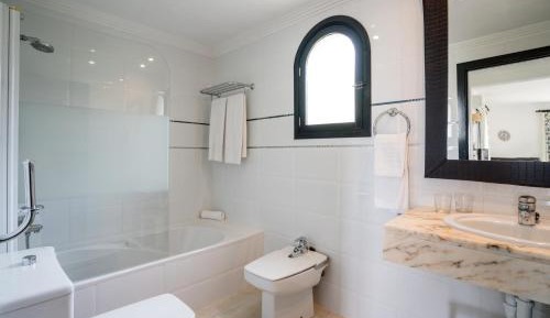 Standard Apartment (2-4 pax)