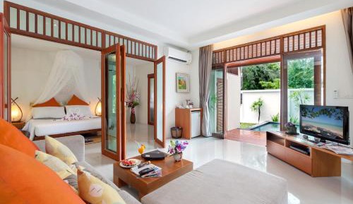 Grand Pool Suite Villa