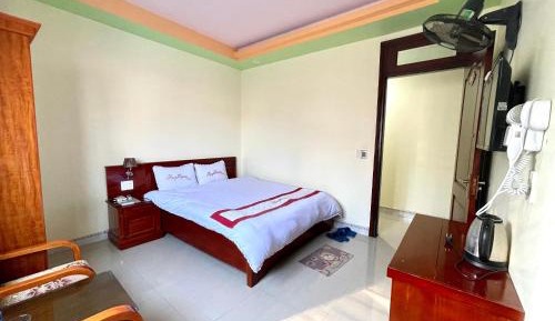 Queen Room